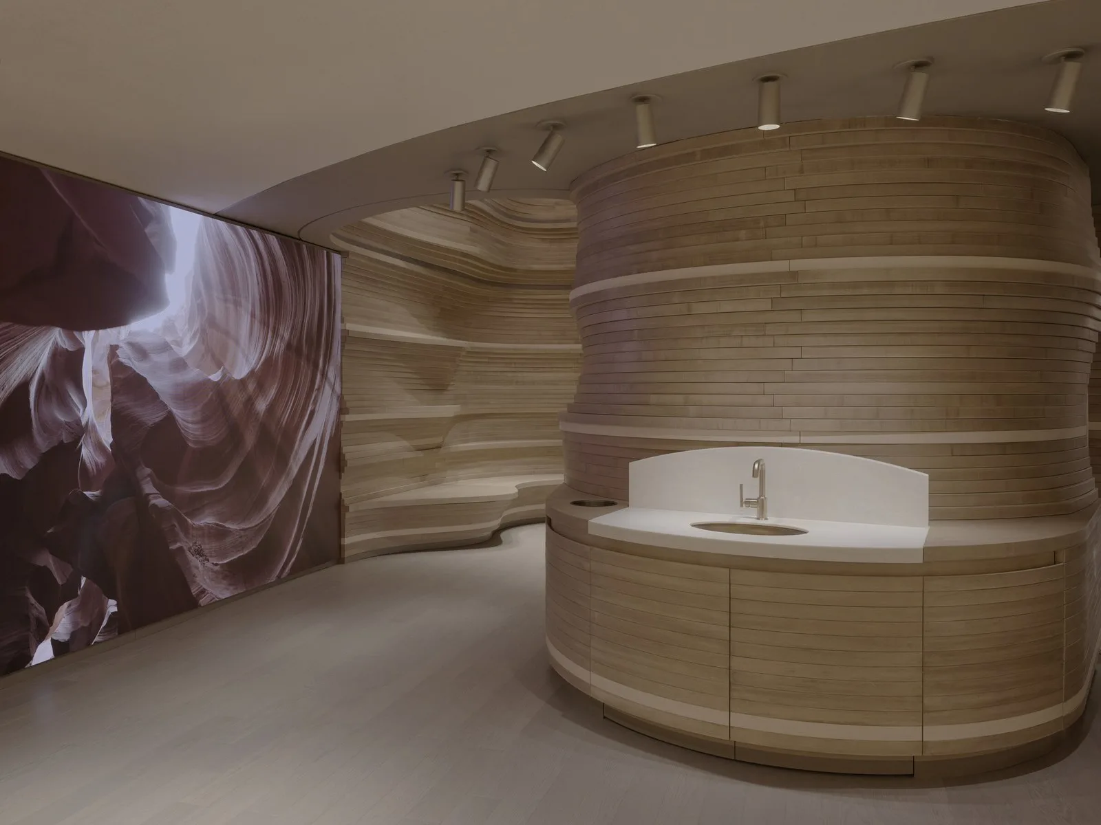 SKIN1004'in SoHo Bayrağı Mağazasında Katmanlı Ahşap Tasarımı Öne Çıkıyor