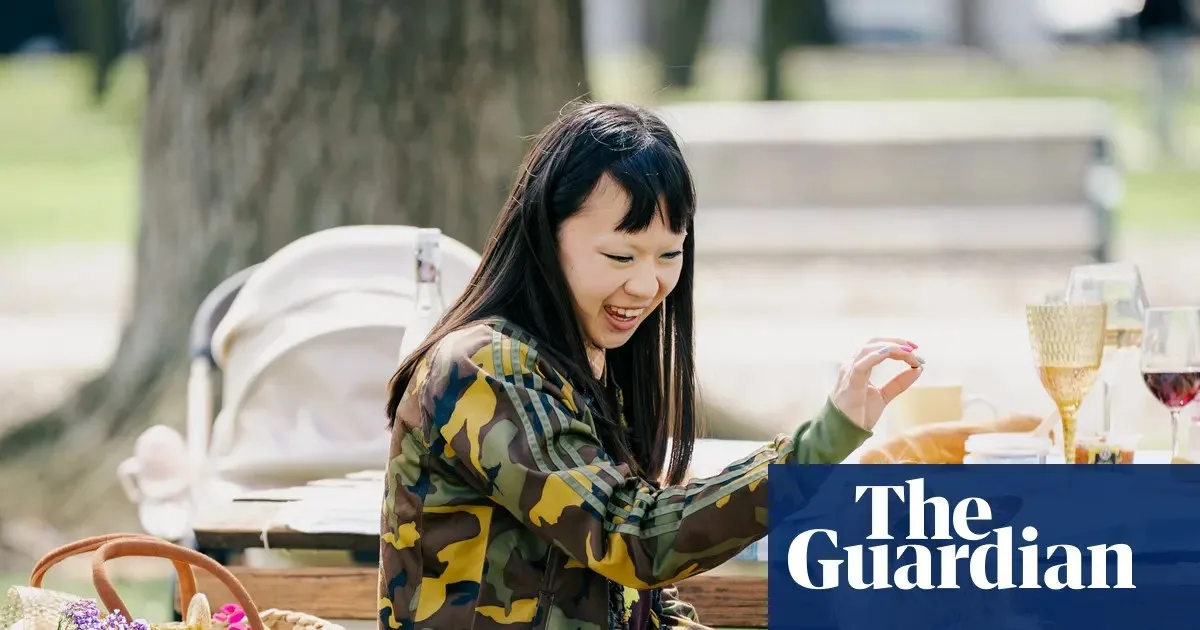 “Dog Park”: Colin from Accounts’un yerini dolduracak, iç ısıtan bir komedi dizisi