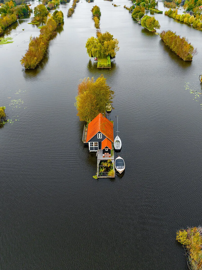 erik kruug photographs a way of living between land and water in the netherlands - 3