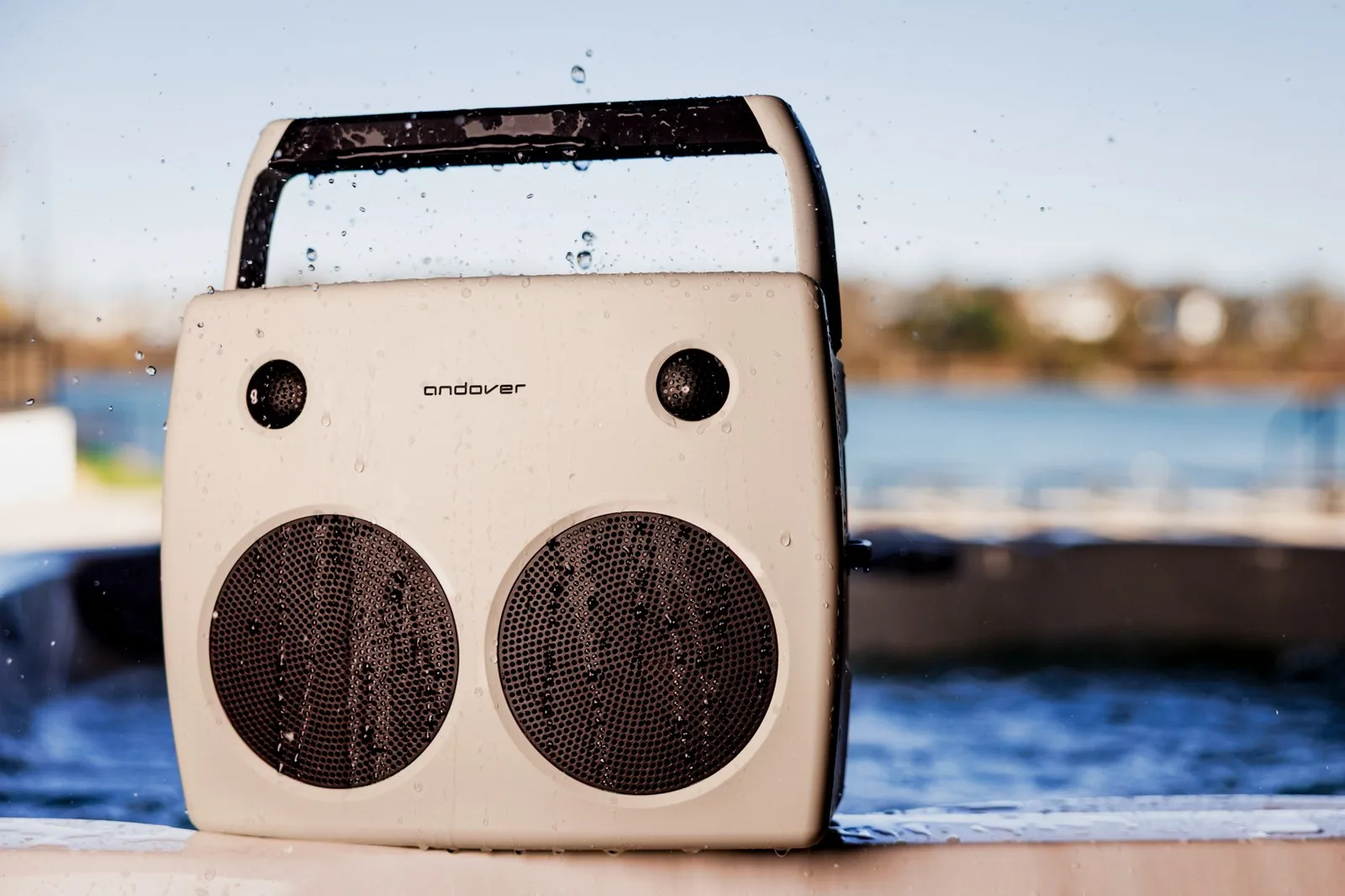 Andover Audio, Taşınabilir Hoparlörlere Şıklık Katıyor: Dayanıklılık ve Estetiği Birleştiren Yeni Ür