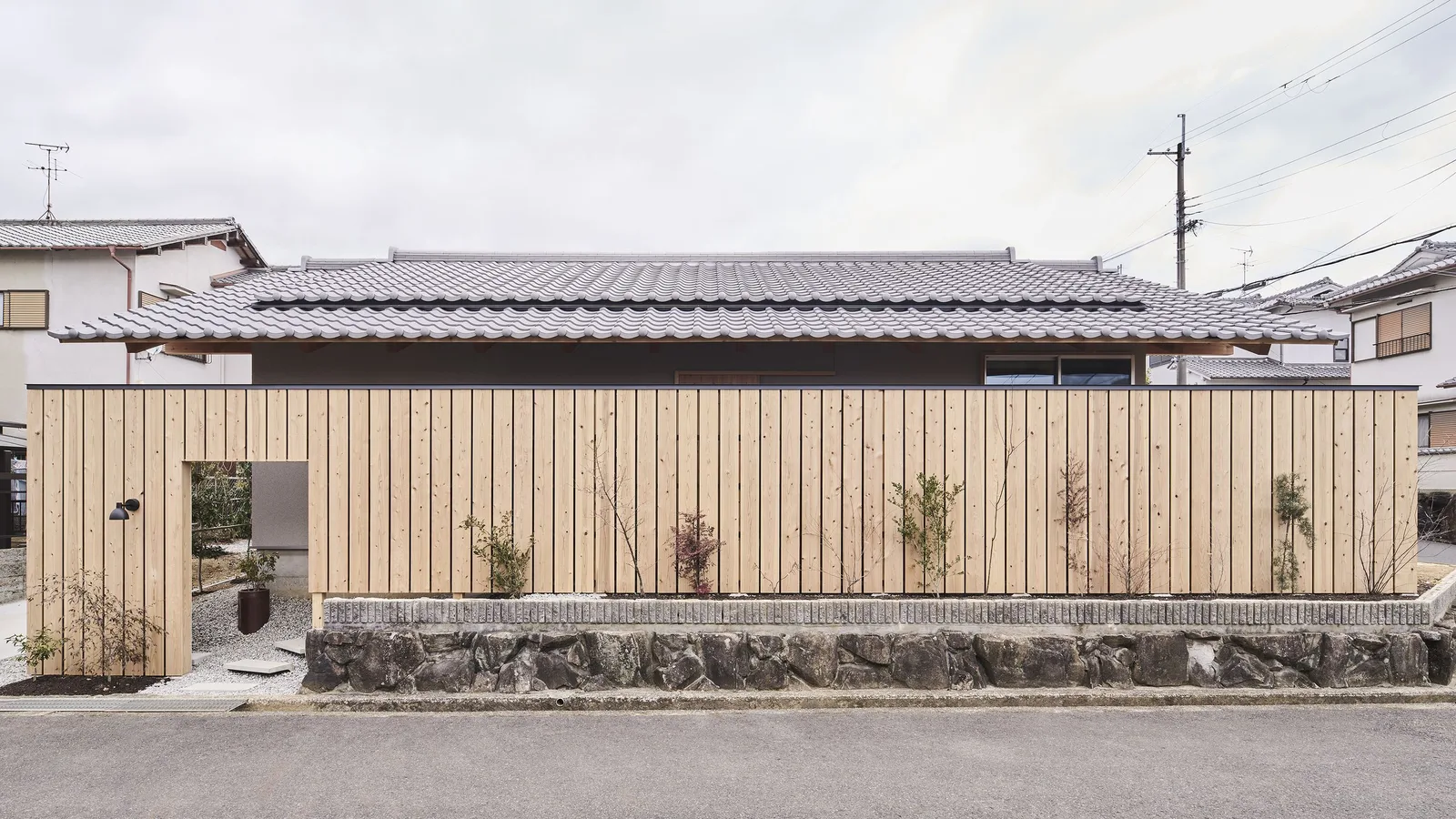 Japonya’dan Minimalist Tasarımla Dikkat Çeken Ev: Hitotomori’den Yeni Bir Soluk