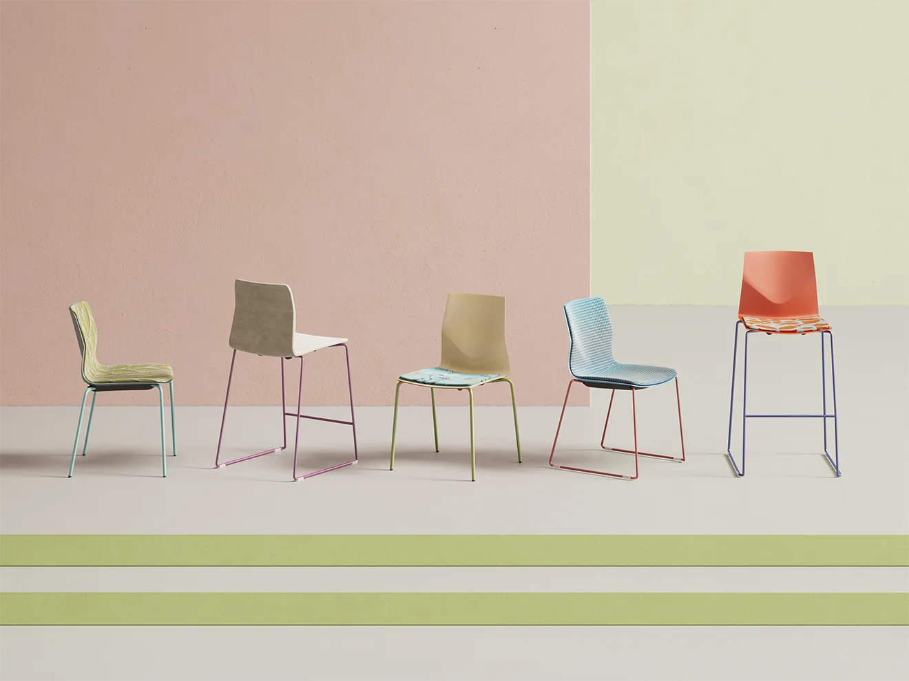 8 Chairs: Alışık Olduğumuz Bir Tasarımı Yeniden Düşünmek
