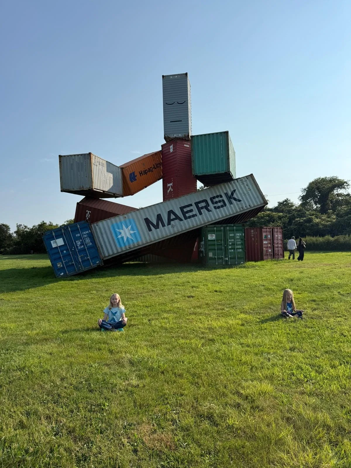 Montauk’ta Sanat Skandalı: Gizli Resimler ve Çalkantılı Gündem
