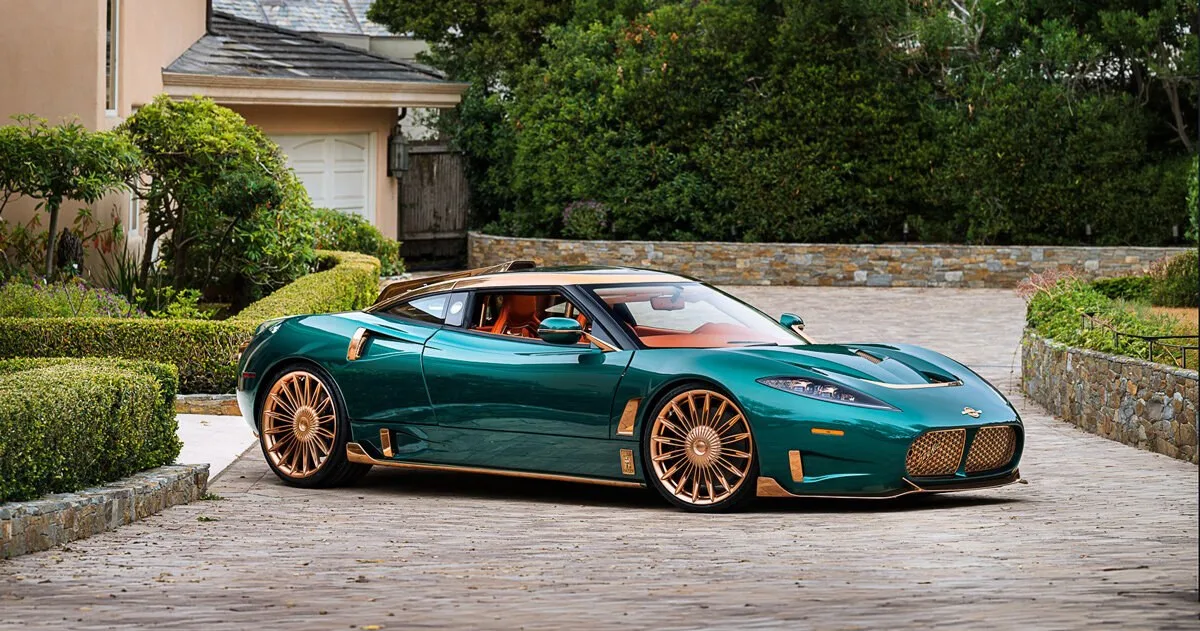 Spyker’dan Özel Üretim: C8 Preliator XXV, El İşçiliği ve Yüksek Performansın Buluşması
