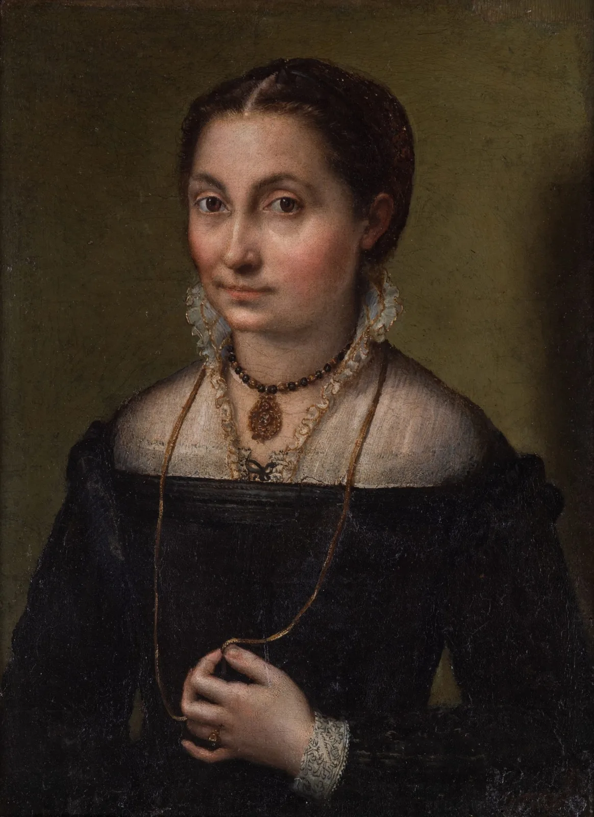 an old fashioned portrait of a woman