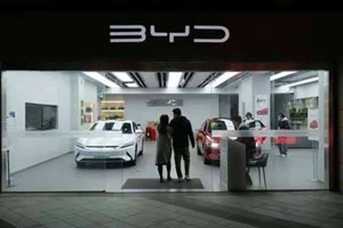 BYD’nin Q2 Kar Marjı Yükseldi: Dış Satışlar Artarken İç Satışlarda Düşüş