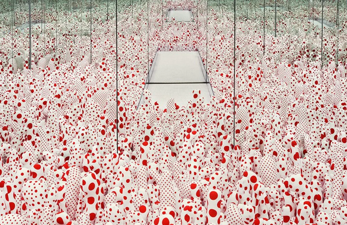 two yayoi kusama's infinity mirror rooms come in 'one with eternity' hirshhorn exhibit