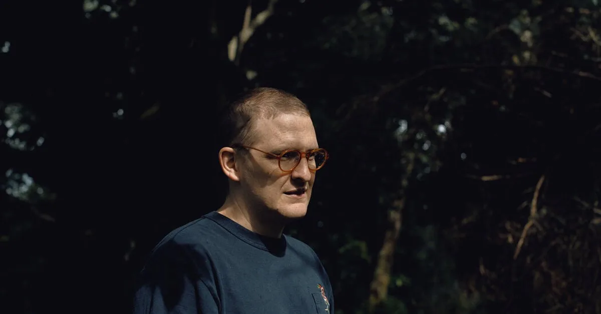 Floating Points: Dans Pistinden Bale Sahnesine Uzanan Müzik Yolculuğu
