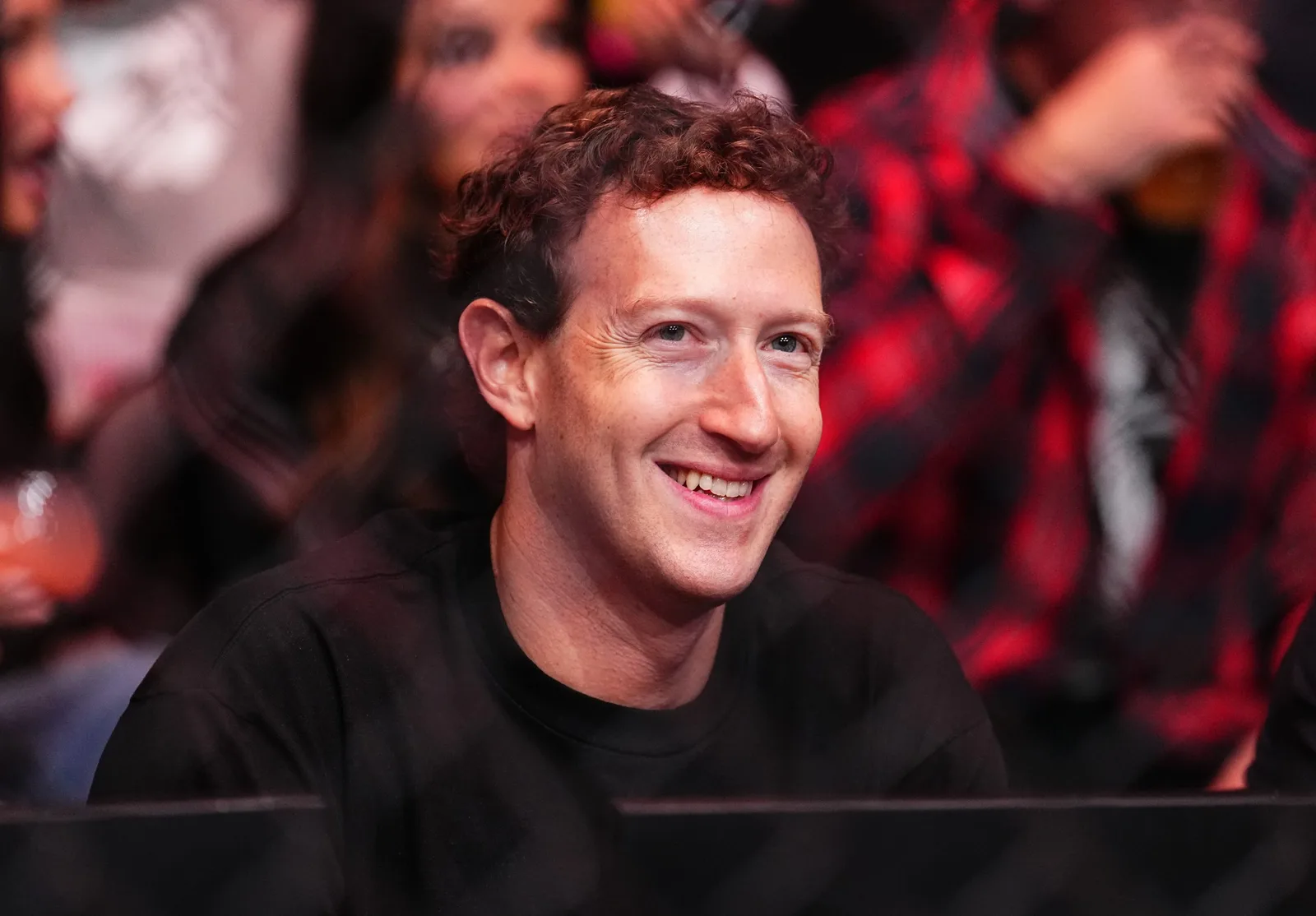 Mark Zuckerberg’den İrlanda’ya Şok Transfer: Asırlık Şatoyu Kaptı!