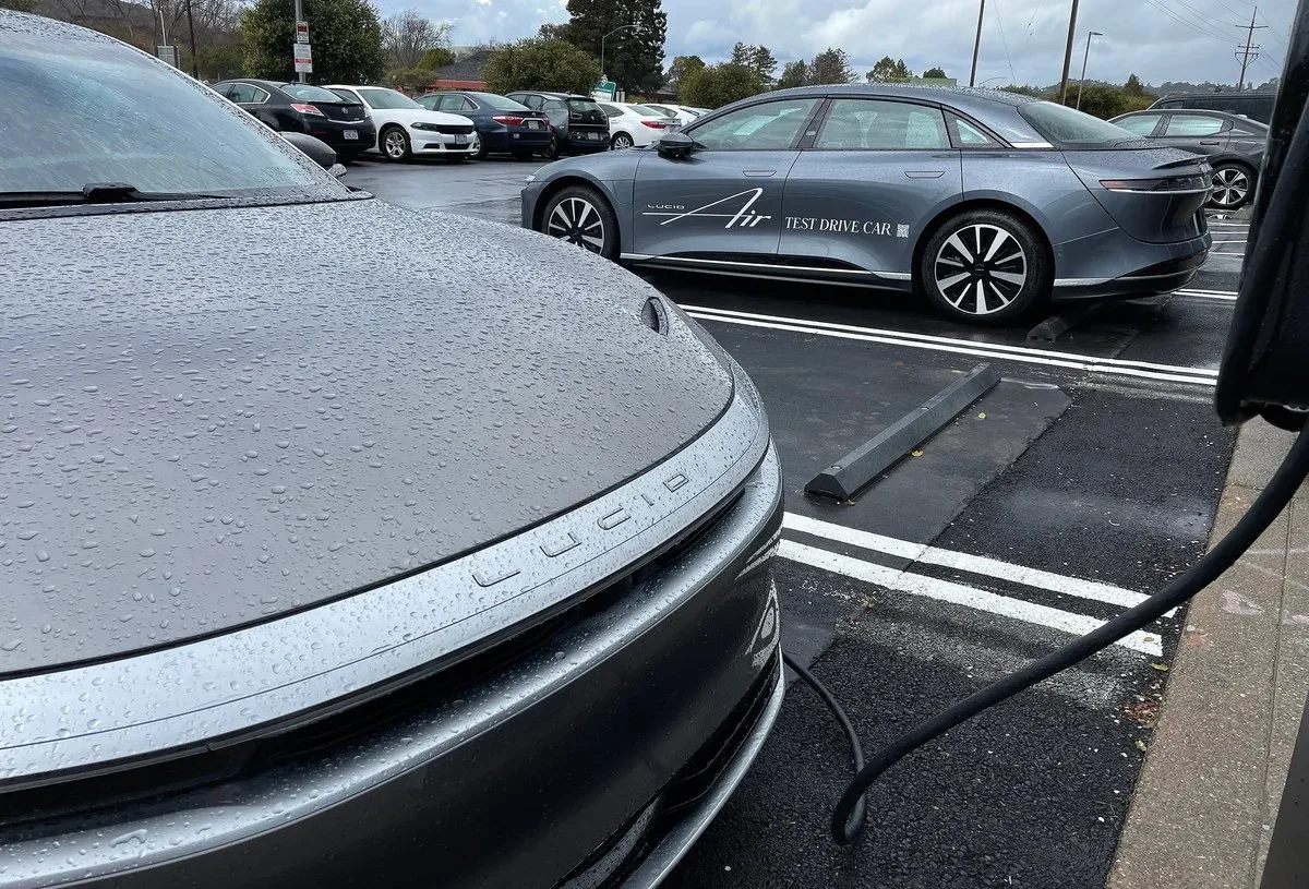 Lucid Motors, Air Model S Elektrikli Sedanlarda Yangın Riski Nedeniyle Geri Çağırma Yaptı