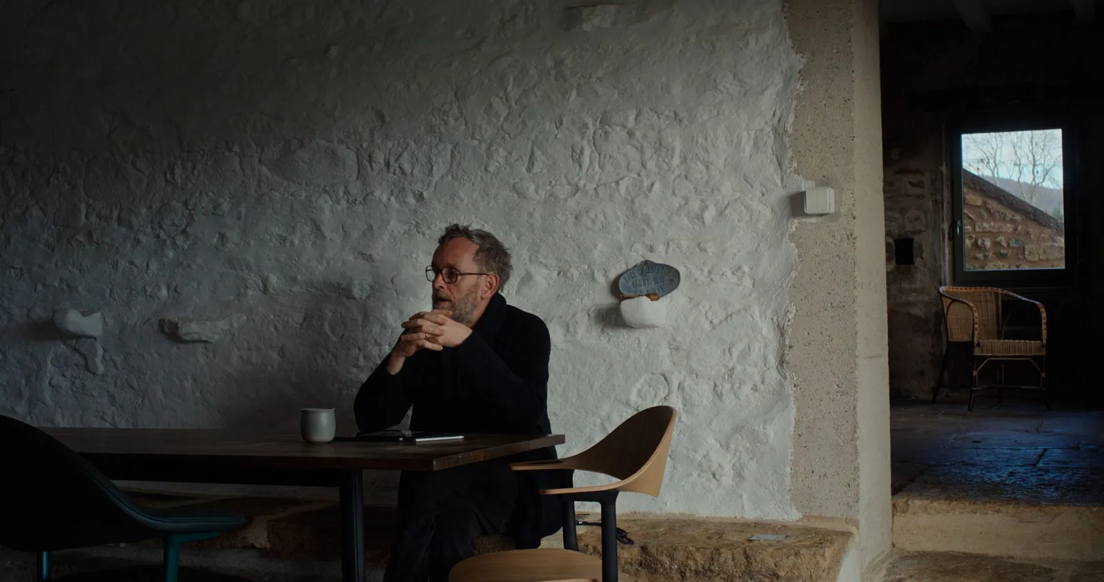 Erwan Bouroullec’in İzole Yaratıcılık Merkezi: Tasarımın Akışkanlığı ve Yaşamın Zenginliği