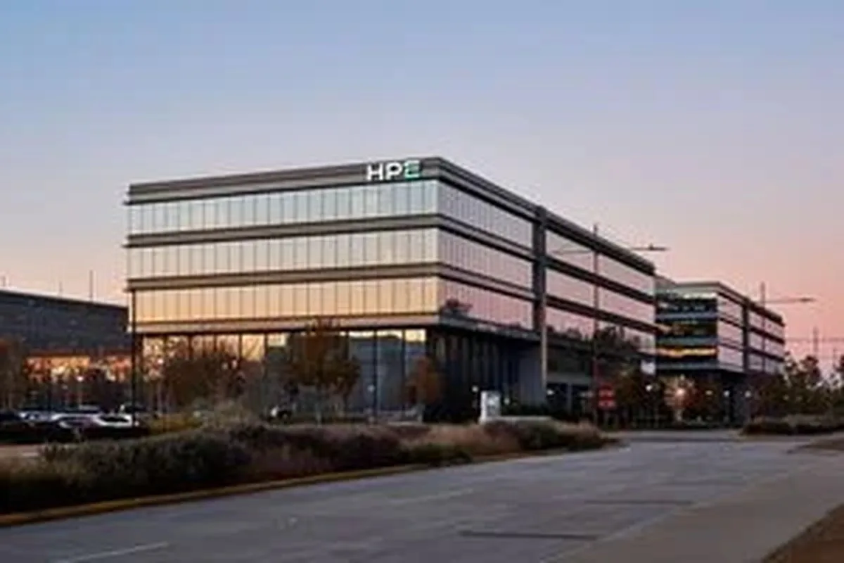 HPE, Oracle’ın Yapay Zeka Veri Merkezlerine Ağ Çözümleri Sunacak Çok Yıllık Anlaşma İmzaladı