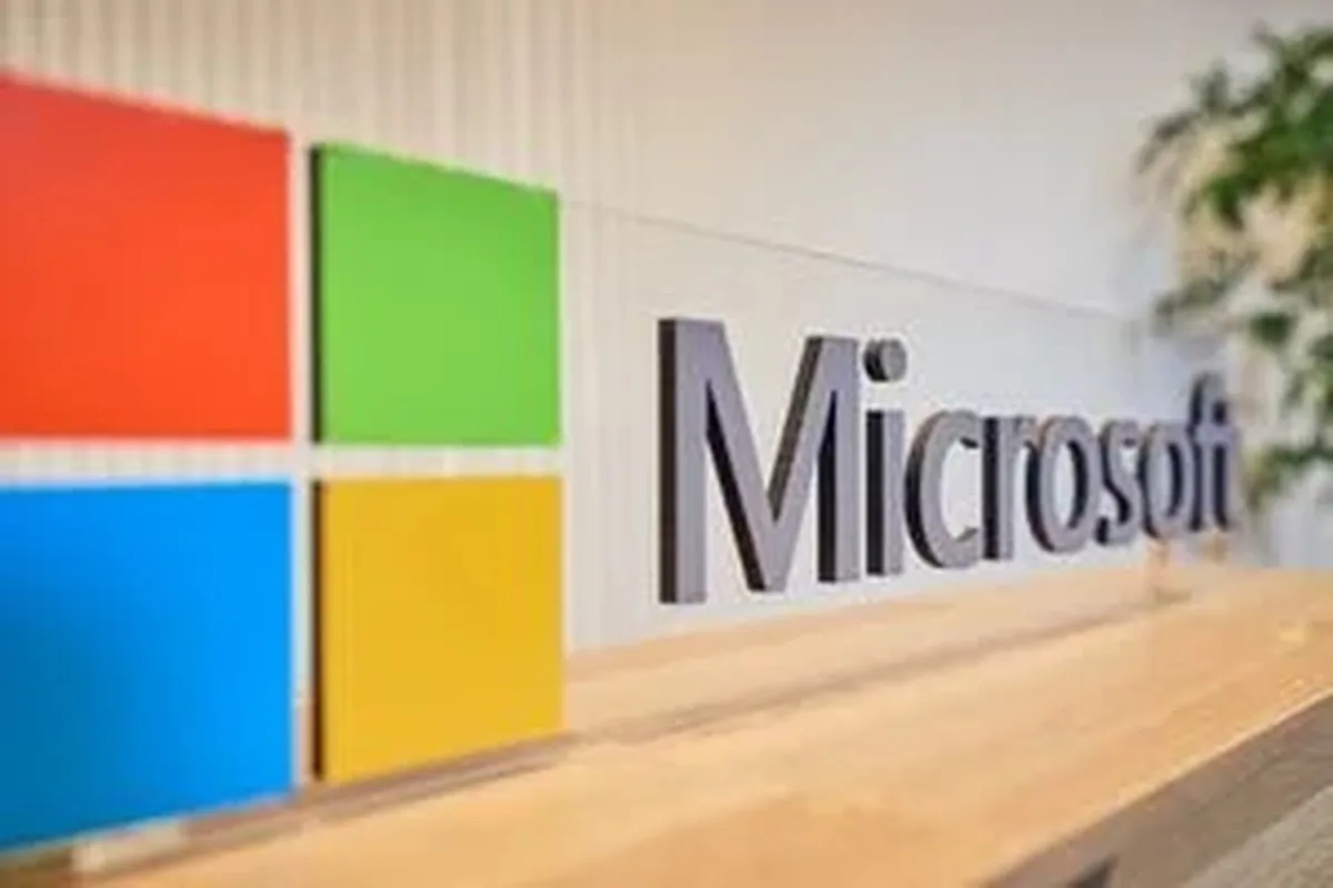 Microsoft, Yapay Zeka’nın İşleyişini Etkilemesiyle Birlikte Raporlama Yapısını Yeniden Şekillendiriyor