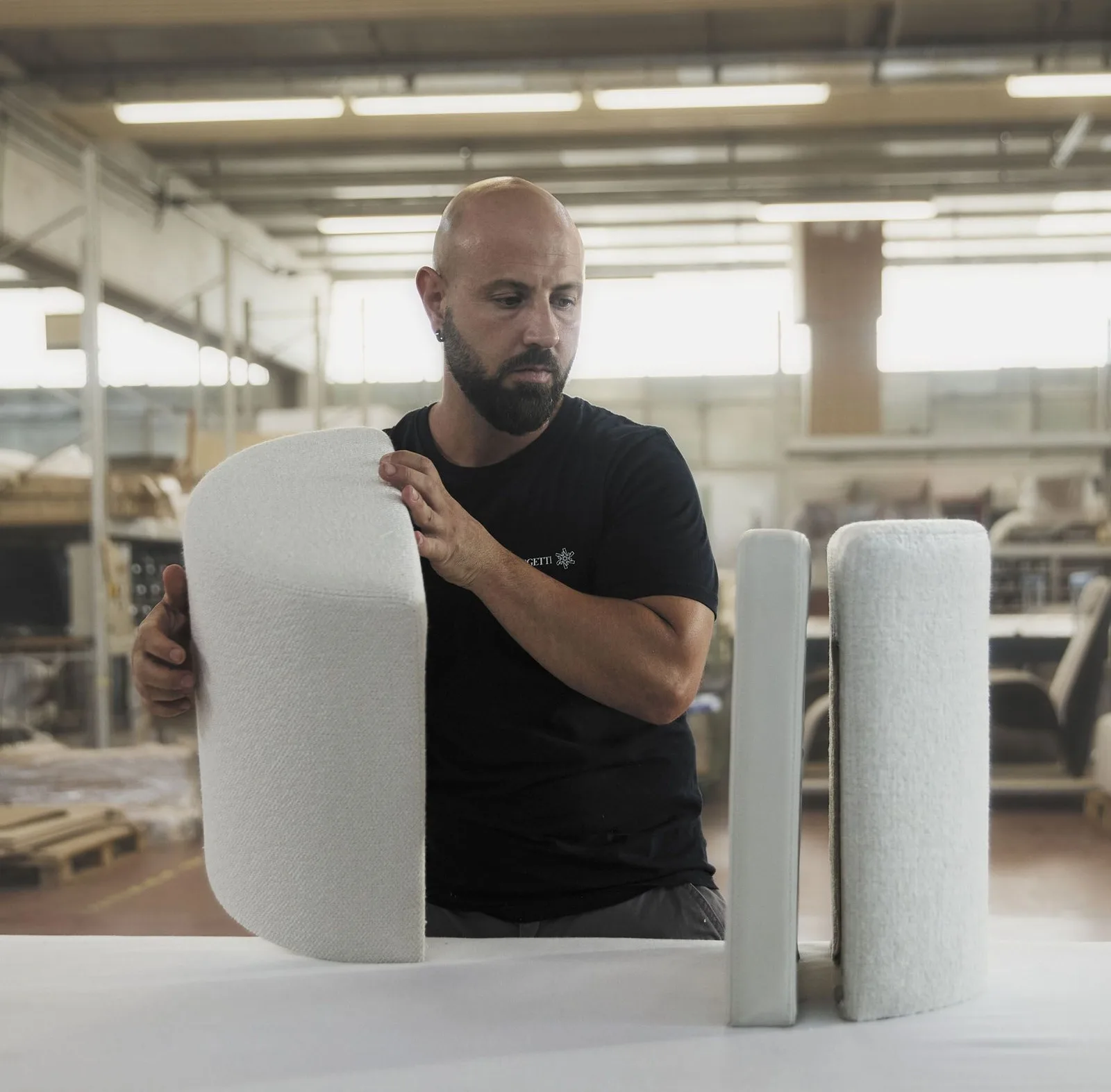 Giorgetti Homo Faber 2026 Summa pouf making of