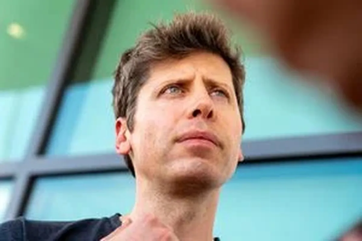 OpenAI CEO’su Sam Altman, Yapay Zeka Veri Merkezlerinin Su Tüketimiyle İlgili Endişeleri “Temelsiz Bir Mizah” Olarak Niteledi