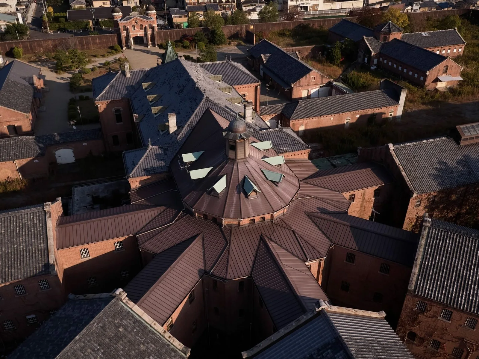 hoshinoya nara prison review