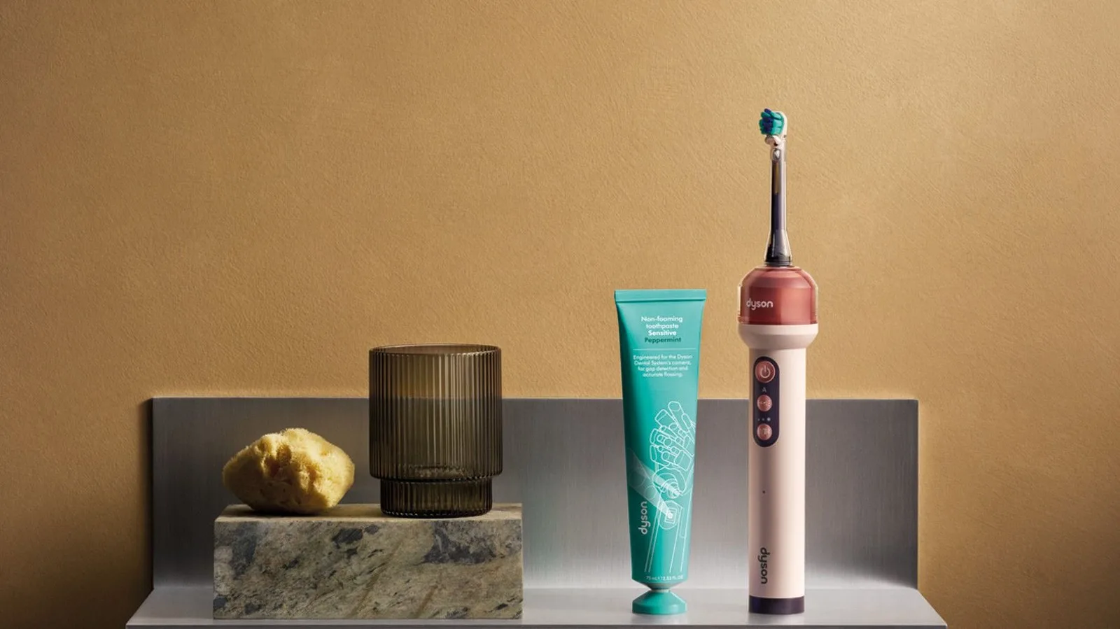 Dyson’dan Ağız Bakımına Devrim: Kamera ve Su Püskürtmeli Yeni Diş Fırçası