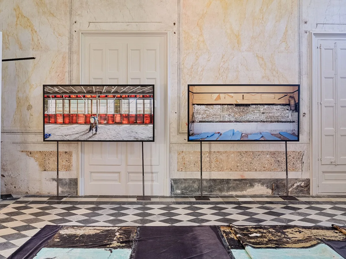 atlas re-edificatoria exhibition connects renovation photography with catalan art - 3