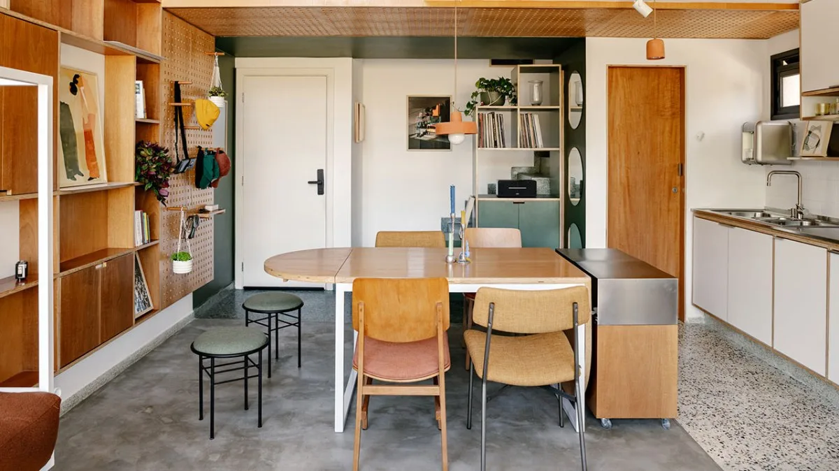 Studio Papaya Makes a Small Apartment Feel Surprisingly Spacious