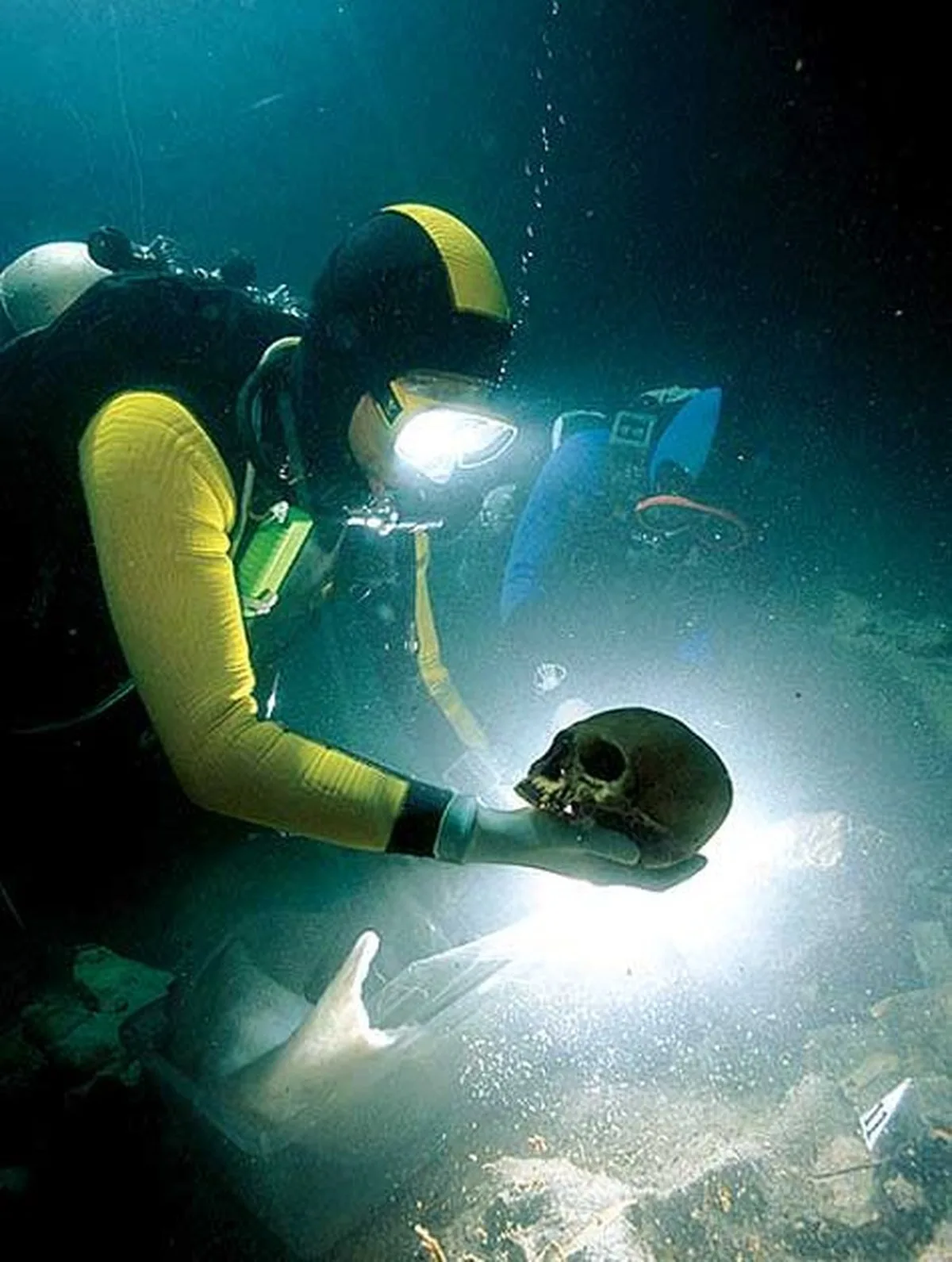 Tulum’un Gizemli Sular Altındaki Dünyası: Geçmişe Yolculuk