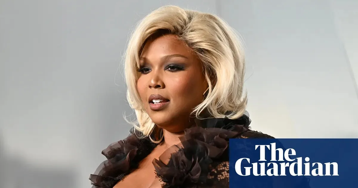 Lizzo’ya karşı açılan dava düşürüldü: Eski stil danışmanı şikayetini geri çekti