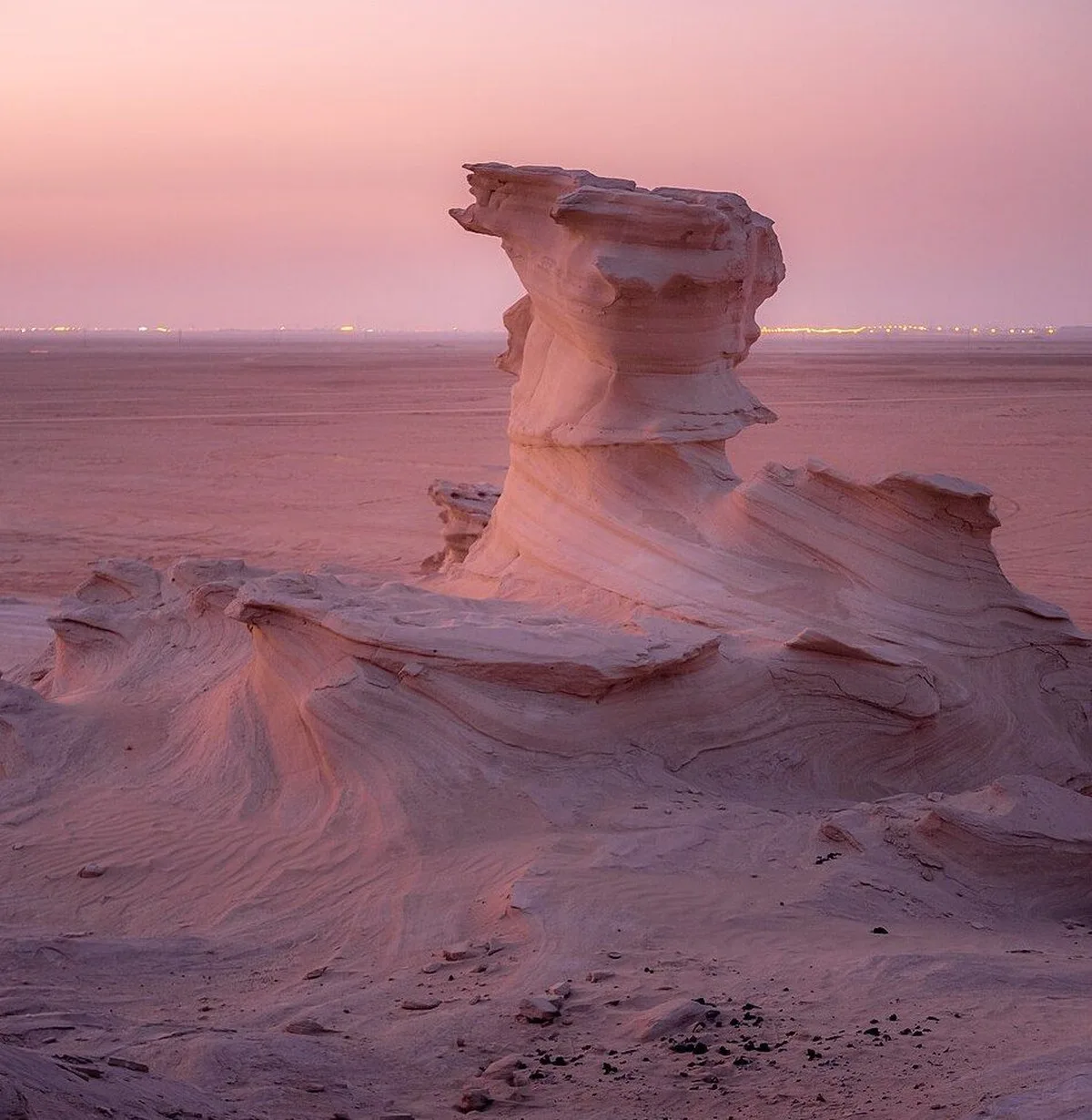 The protected area is comprised of more than 1,700 fossil dunes spread over 7 square kilometers. 