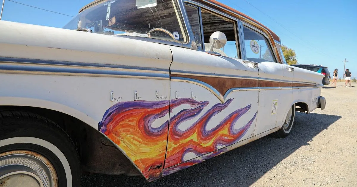 Hoopties” Arası Yarış: Amerika’nın En Garip Otomobil Rallisi”