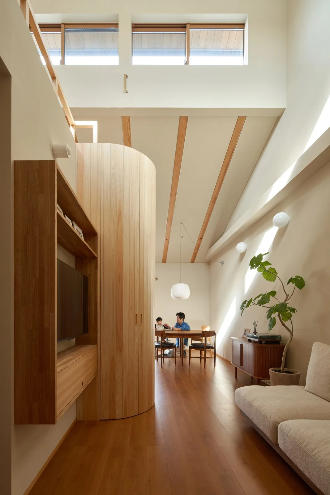 Home in Kyoto by Ujizono Architects