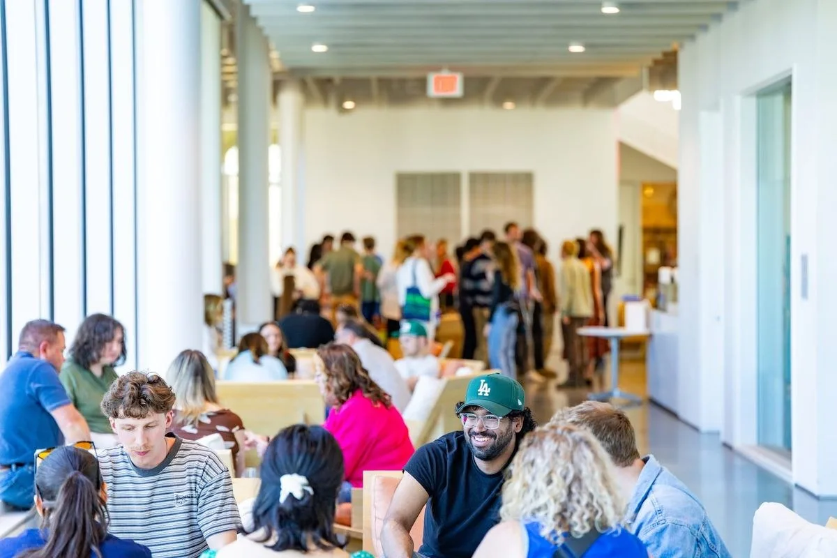 Arkansas Üniversitesi Sanat Fakültesi, Güzel Sanatlarda Üfrey Lisansüstü Programlar Sunuyor