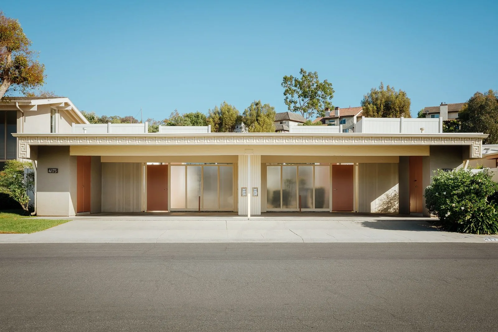 Long Beach’in Modern Mimari Tarihinin Akıcı Bir Parçasına Sahip Çıkın