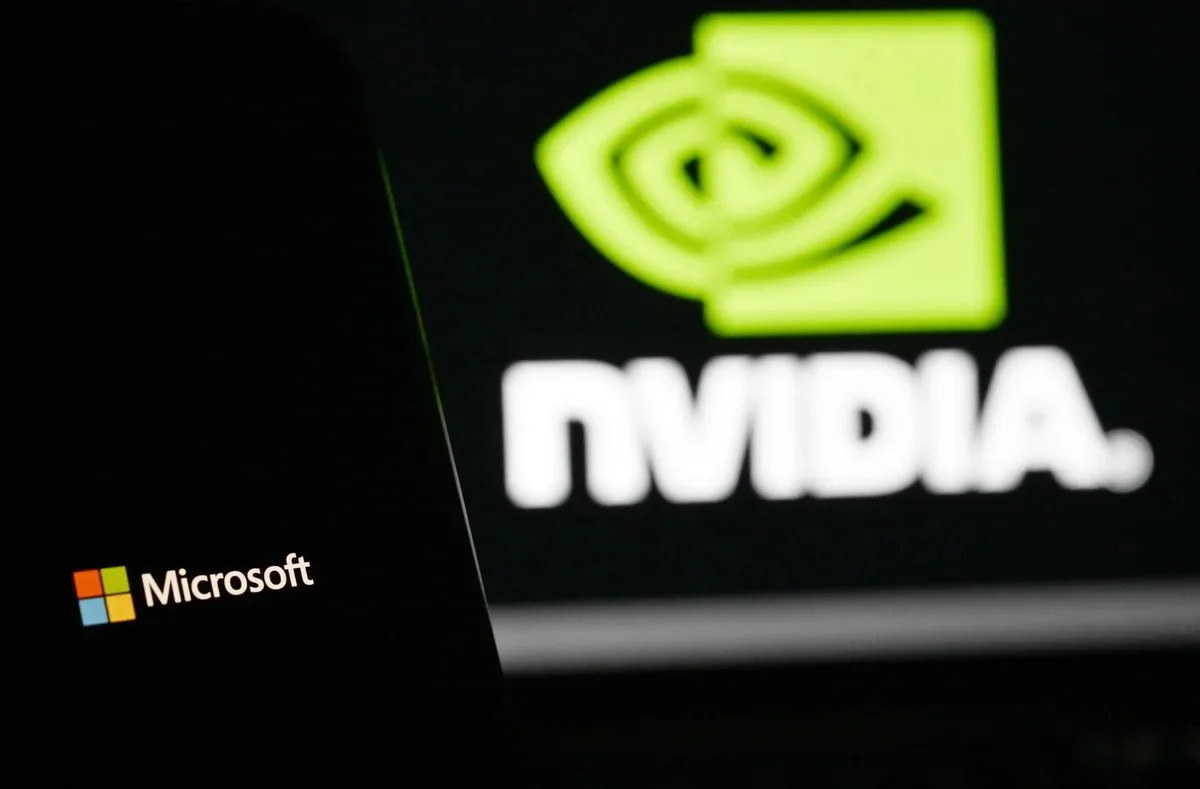 Microsoft ve Nvidia, San Francisco’da yapay zeka odaklı yeni dizüstü bilgisayarı Surface Laptop Ultra’yı tanıttı