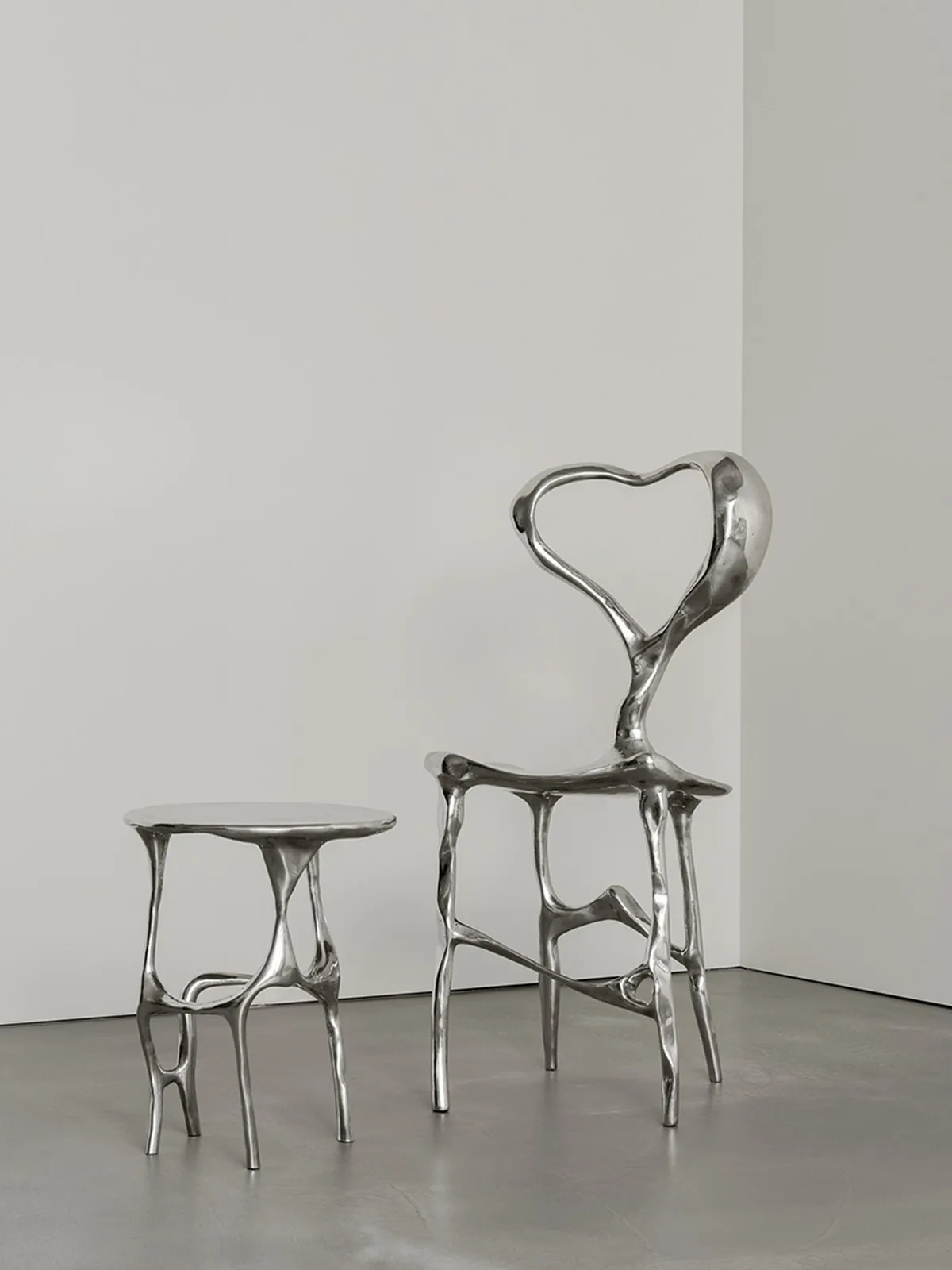 cast aluminum turns heart forms into sculptural furniture in LOVE collection - 2