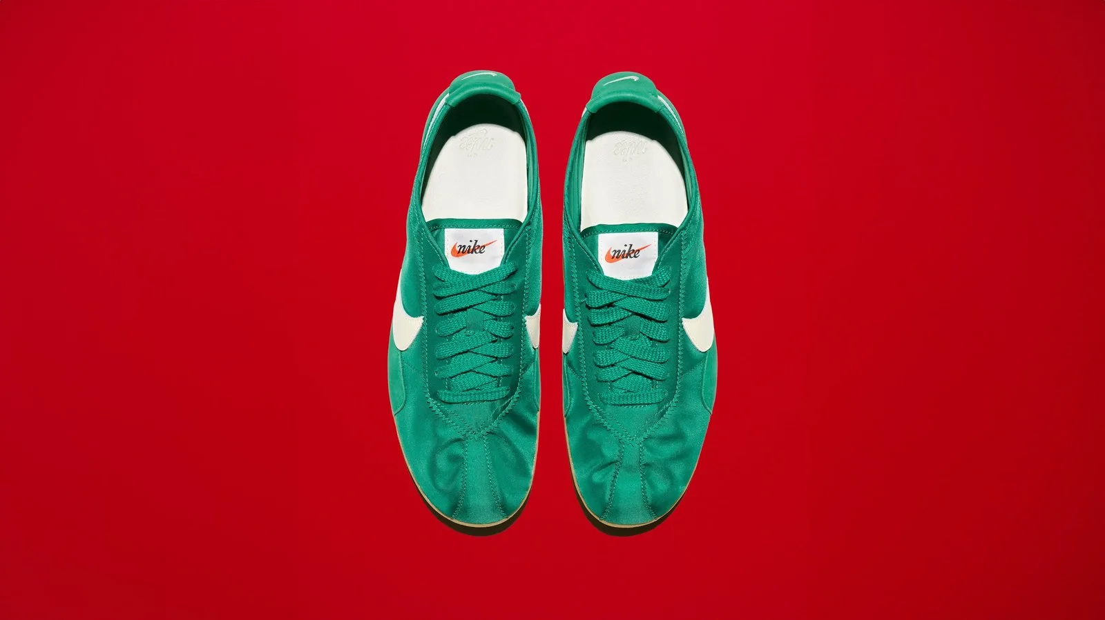 Nike’in efsanevi Swoosh logosunun ardındaki hikâye: 35 dolarlık tasarımın dünya markasına dönüşümü